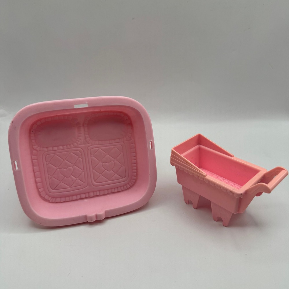Playskool Dollhouse Furniture Pink 1993 Vintage Twin Baby Bed and Stroller Set‎
